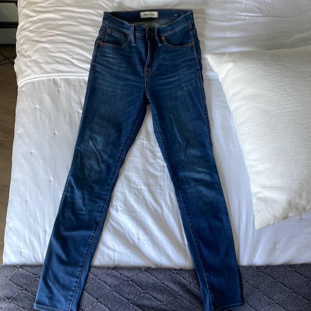 Madewell 10" High-Rise Skinny Jeans in Danny Wash